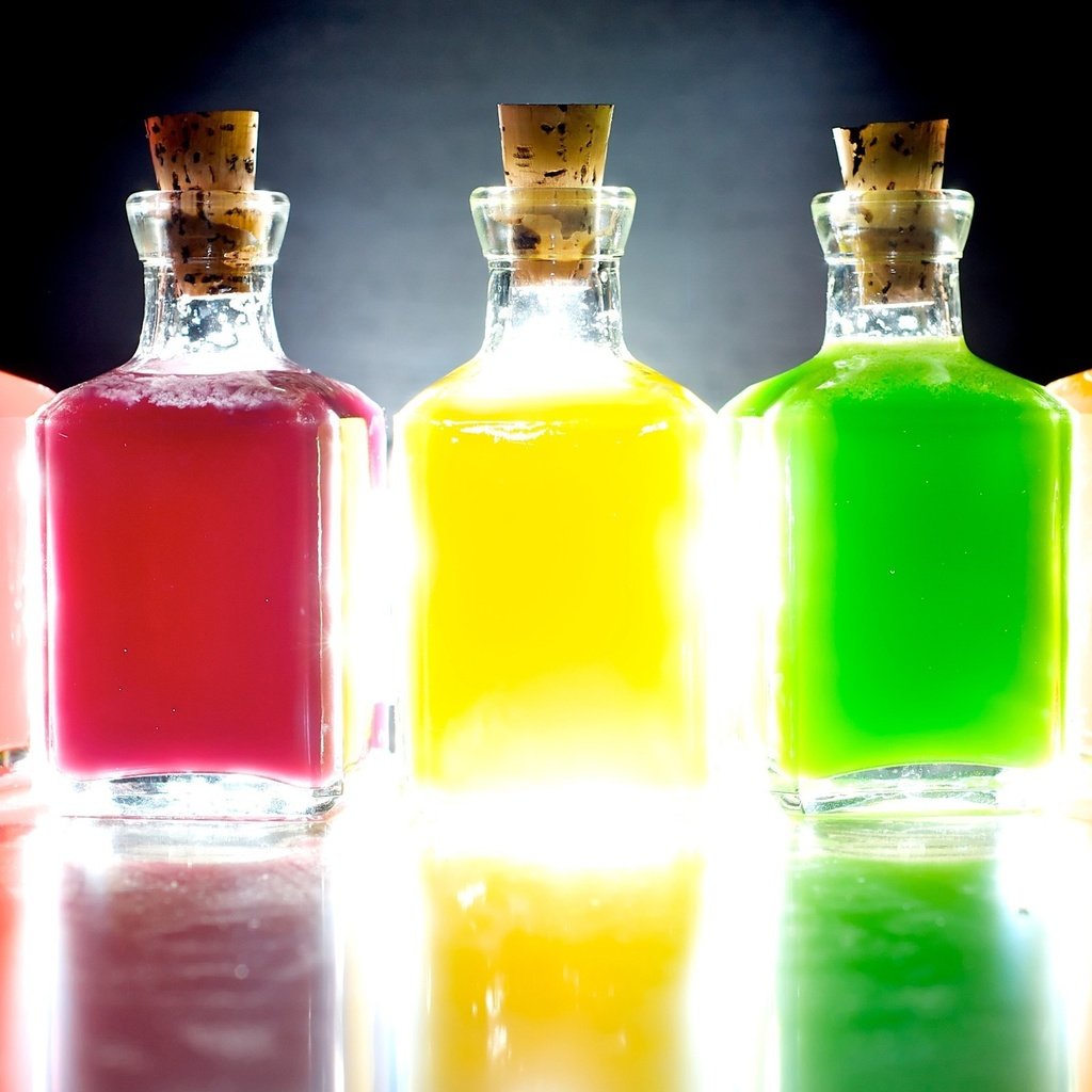 Обои свет, разноцветные, цвет, флаконы, бутылочки, light, colorful, color, bottles, bottle разрешение 2560x1600 Загрузить