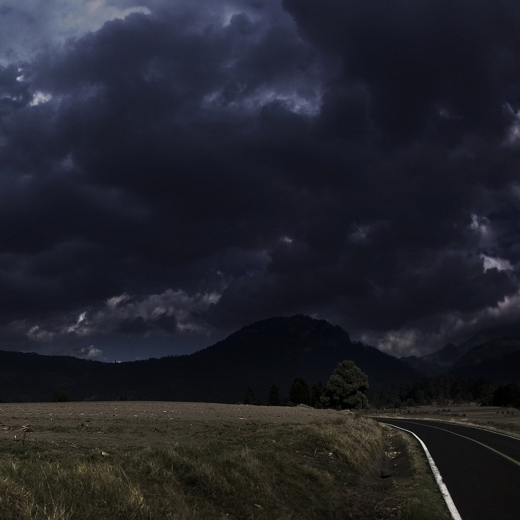 Обои дорога, облака, поле, грусть, тьма, road, clouds, field, sadness, darkness разрешение 1920x1200 Загрузить