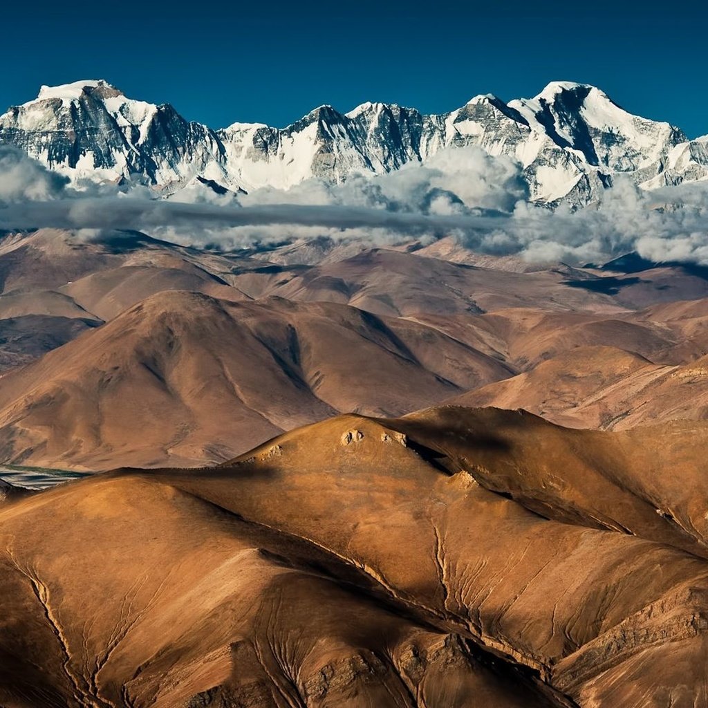 Обои облака, горы, китай, тибет, горные вершины, clouds, mountains, china, tibet, mountain peaks разрешение 1920x1080 Загрузить
