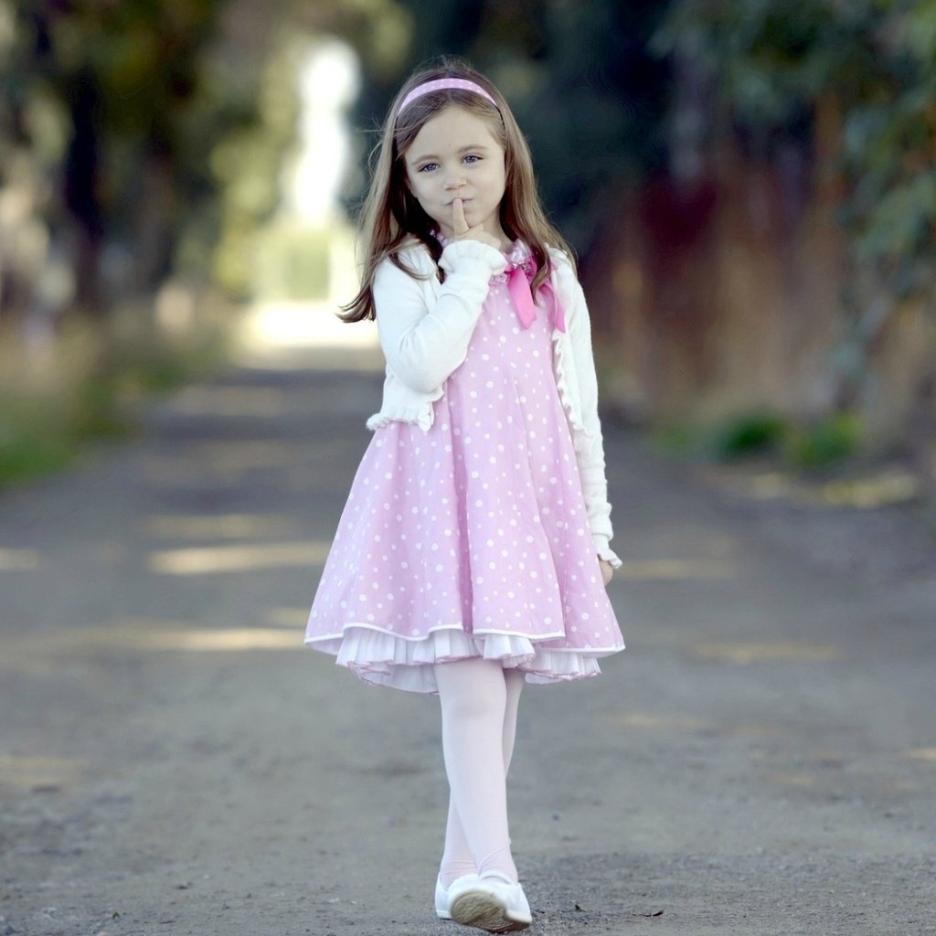 Обои платье, дети, девочка, настроения, бантик, розовое, dress, children, girl, mood, bow, pink разрешение 1920x1200 Загрузить