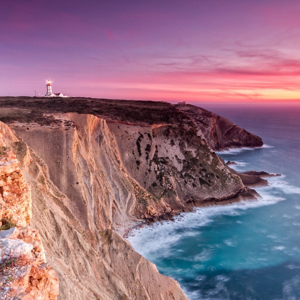 Обои небо, маяк, вечер, утес, скалы, природа, берег, закат, пейзаж, море, the sky, lighthouse, the evening, rock, rocks, nature, shore, sunset, landscape, sea разрешение 2048x1365 Загрузить