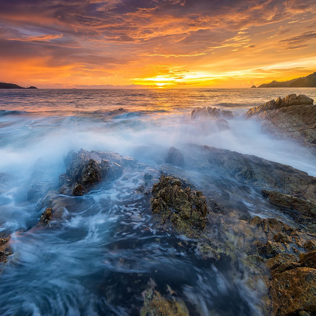 Обои вечер, скалы, закат, море, таиланд, the evening, rocks, sunset, sea, thailand разрешение 2048x1366 Загрузить