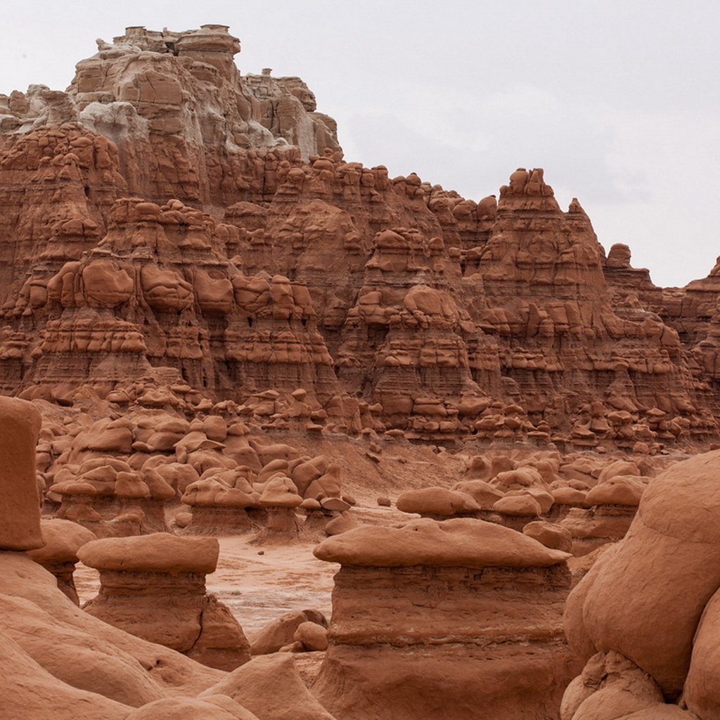 Обои каньон, красота, сша, штат юта, гоблин долина, canyon, beauty, usa, utah, goblin valley разрешение 1920x1280 Загрузить