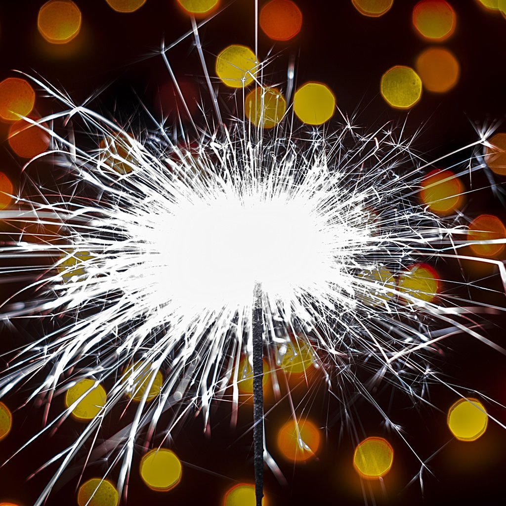 Обои новый год, искры, огоньки, боке, бенгальские огни, new year, sparks, lights, bokeh, sparklers разрешение 5742x4000 Загрузить