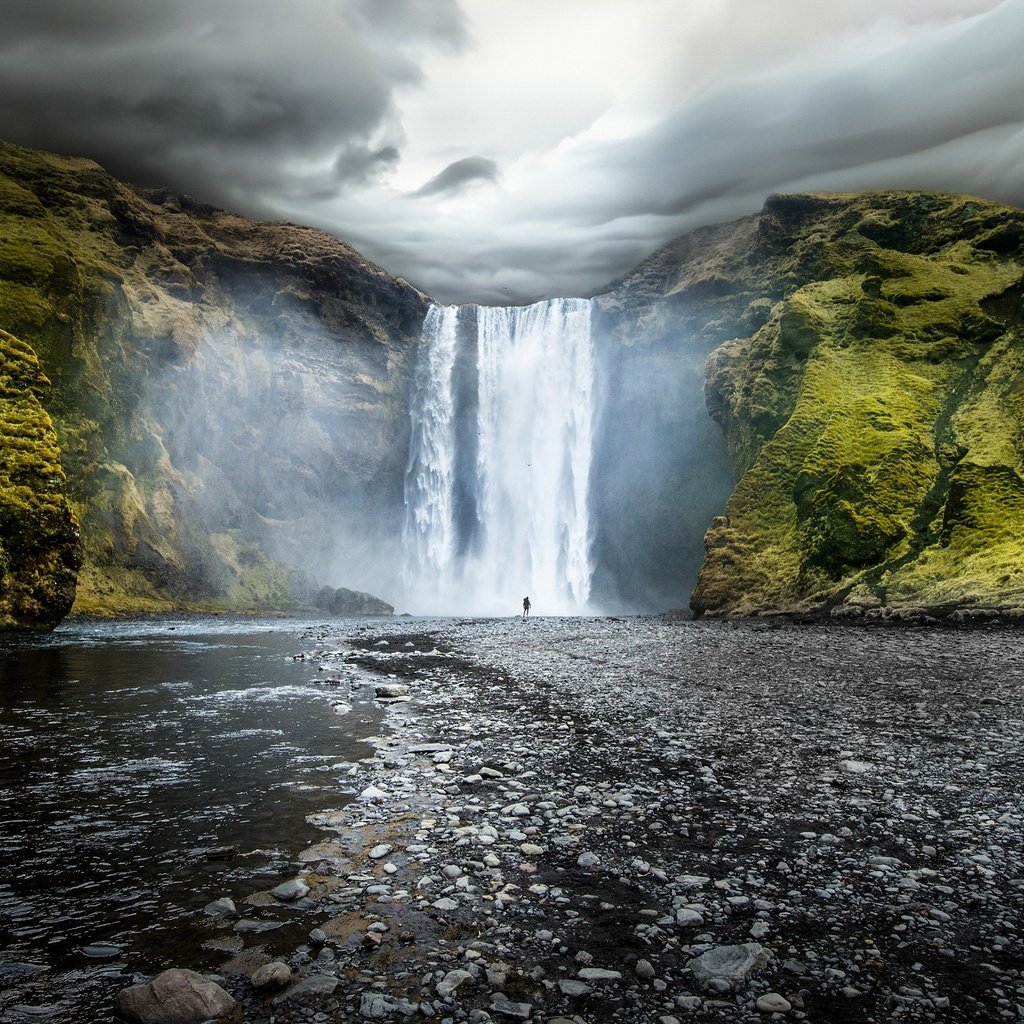 Обои водопад, исландия, скоугафосс, водопад скоугафосс, waterfall, iceland, skogafoss, skogafoss waterfall разрешение 2880x1800 Загрузить