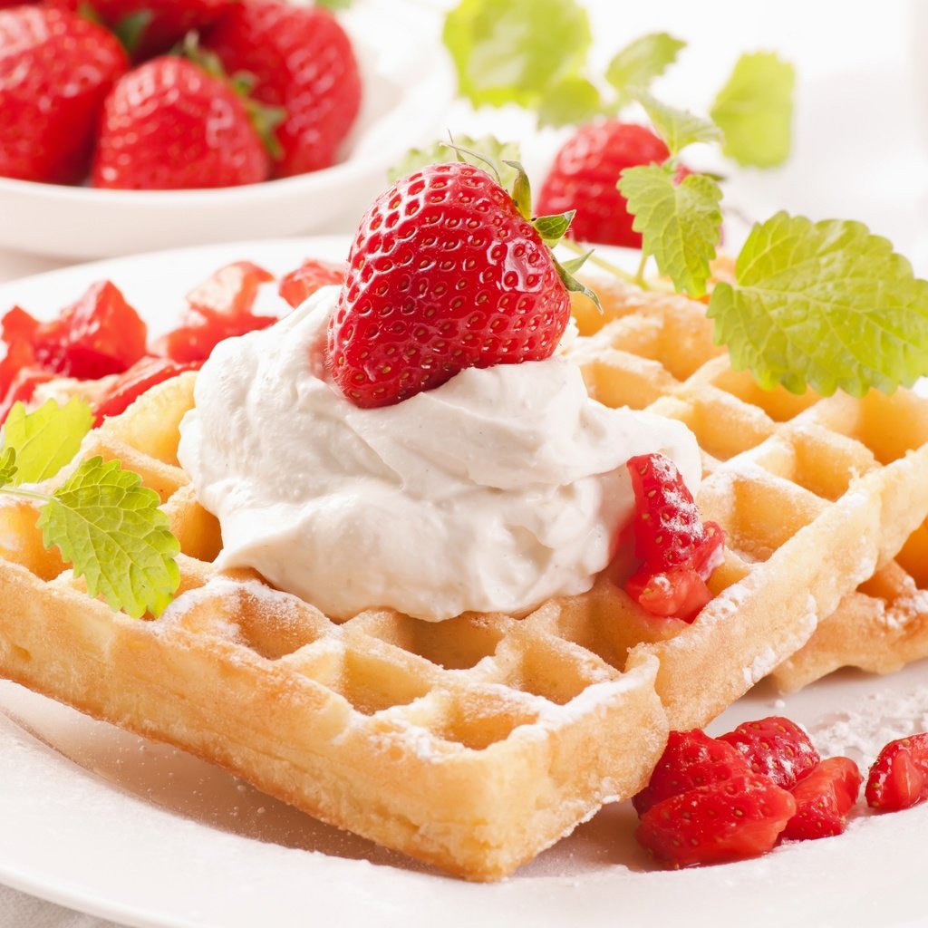 Обои мята, клубника, десерт, вафли, крем, mint, strawberry, dessert, waffles, cream разрешение 5140x3415 Загрузить