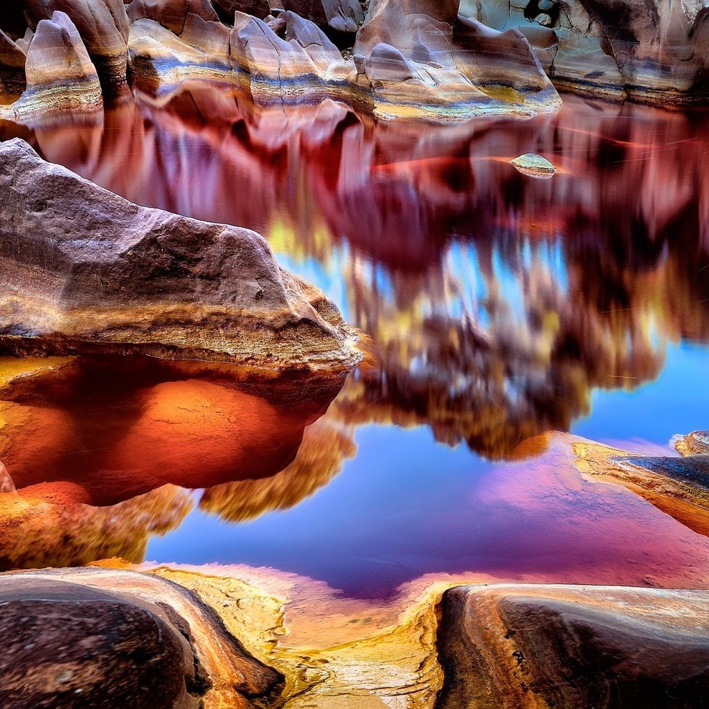 Обои река, природа, отражение, пейзаж, каньон, испания, рельеф, rio tinto, river, nature, reflection, landscape, canyon, spain, relief разрешение 2048x1156 Загрузить