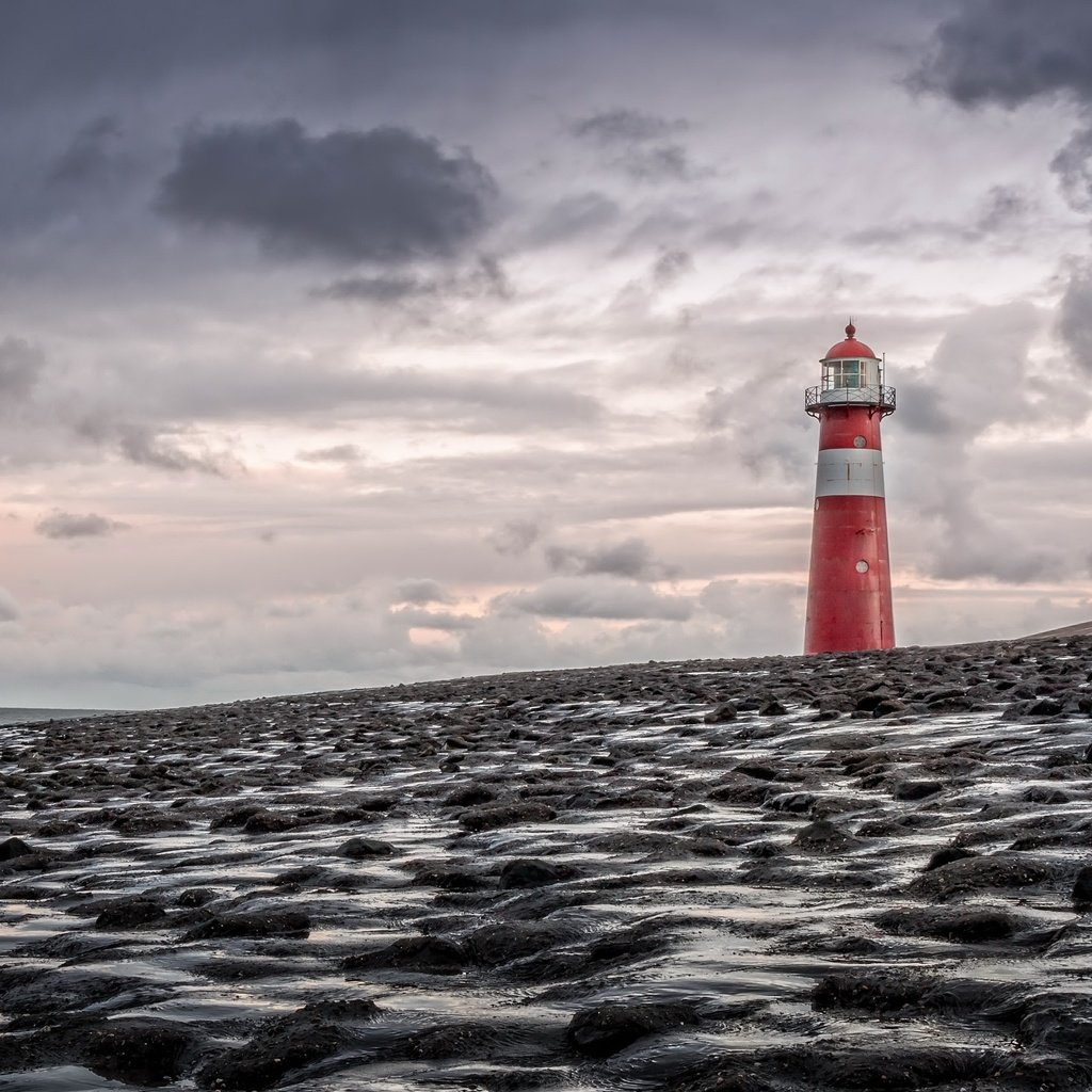 Обои небо, облака, пейзаж, море, маяк, горизонт, побережье, the sky, clouds, landscape, sea, lighthouse, horizon, coast разрешение 4019x2535 Загрузить