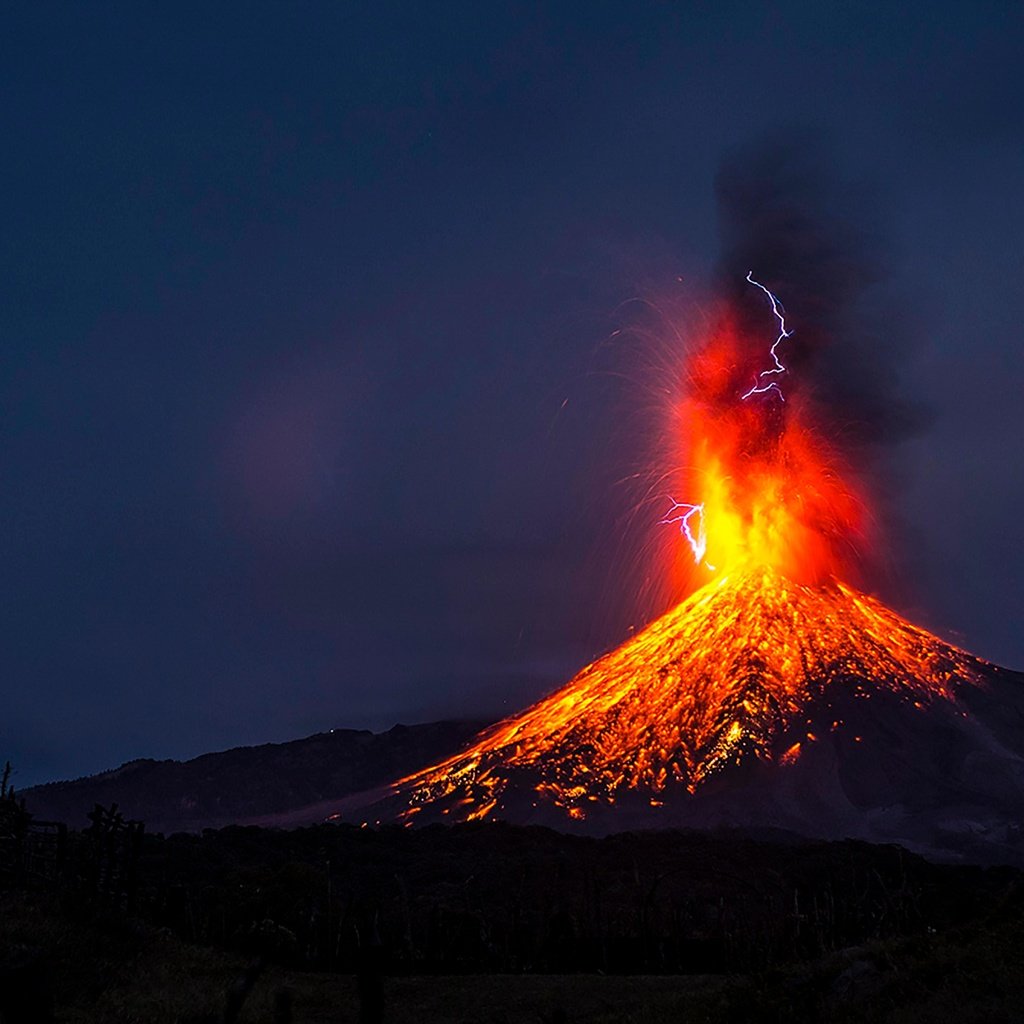 Обои небо, молния, извержение, вулкан, мексика, вулкан колима, the sky, lightning, the eruption, the volcano, mexico, colima volcano разрешение 4250x2833 Загрузить