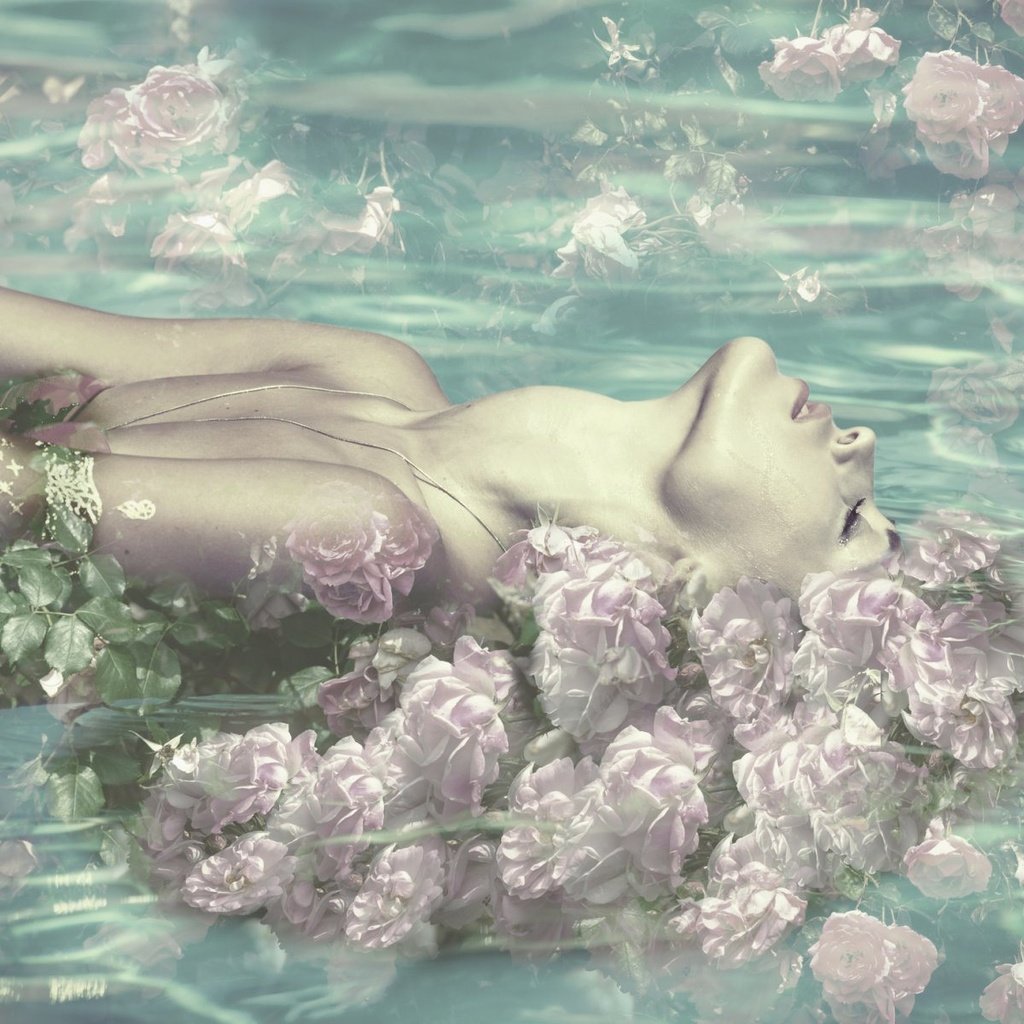 Обои цветы, вода, девушка, розы, закрытые глаза, flowers, water, girl, roses, closed eyes разрешение 1920x1200 Загрузить