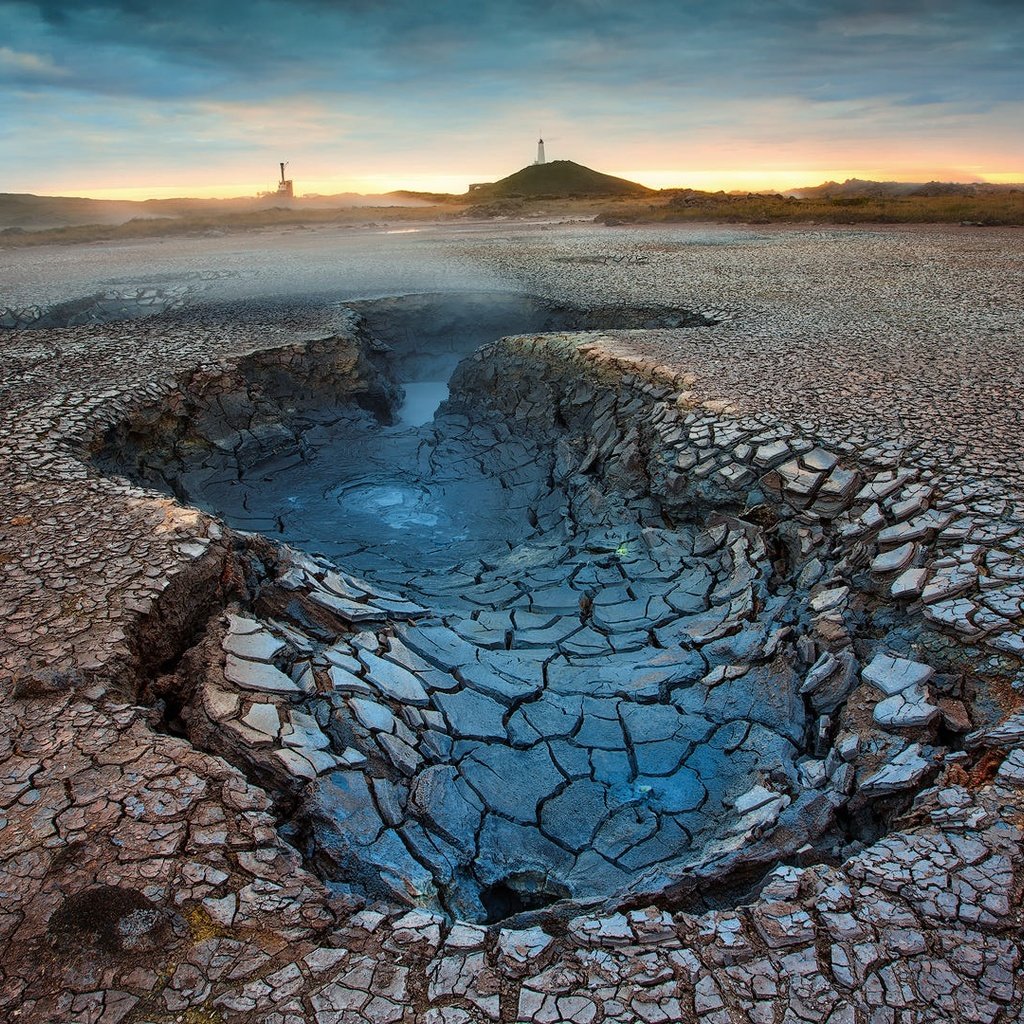 Обои пустыня, кратер, потрескавшаяся земля, desert, crater, cracked earth разрешение 1920x1080 Загрузить