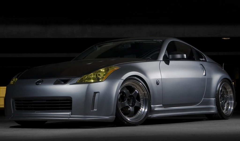 Обои серый, гараж, nissan 350z, grey, garage разрешение 2048x1536 Загрузить