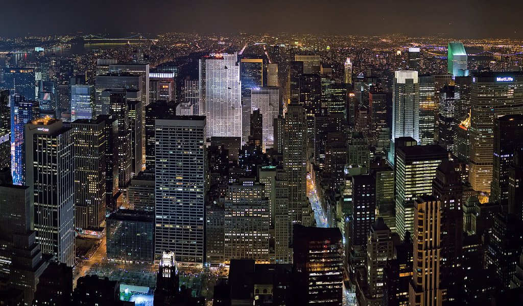 Обои небоскребы, сша, нью-йорк, skyscrapers, usa, new york разрешение 3496x1223 Загрузить
