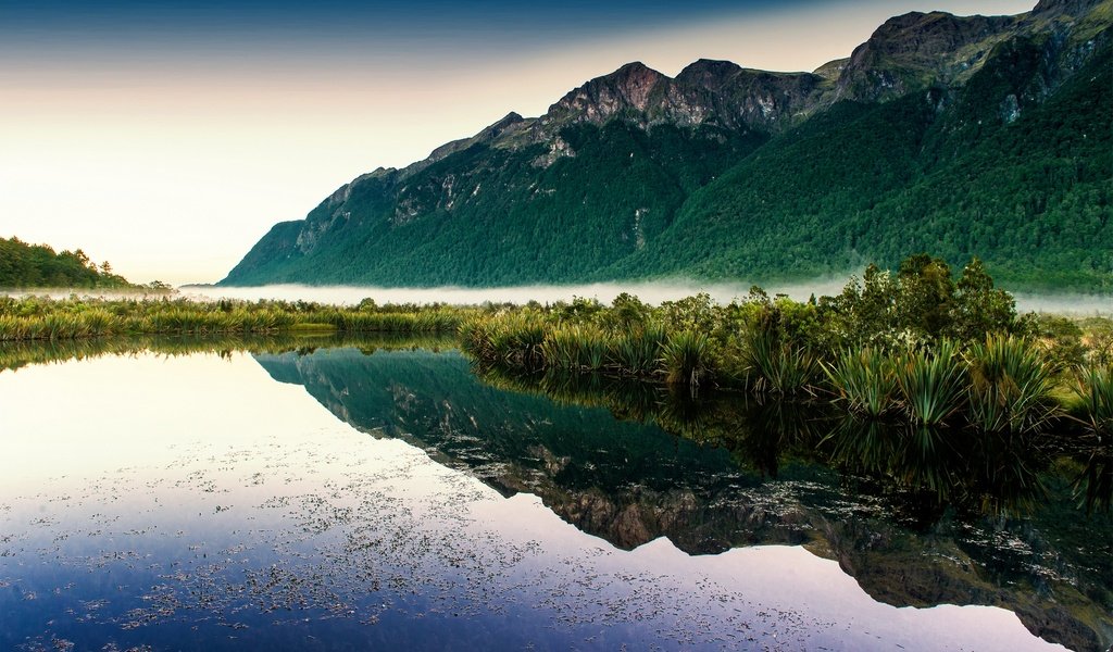 Обои вода, озеро, горы, природа, зелень, пейзаж, весна, water, lake, mountains, nature, greens, landscape, spring разрешение 1920x1200 Загрузить