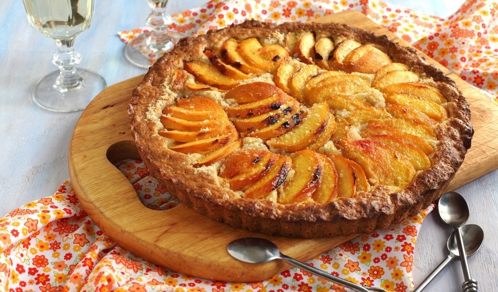 Обои яблоки, сладкое, выпечка, десерт, пирог, apples, sweet, cakes, dessert, pie разрешение 2048x1303 Загрузить