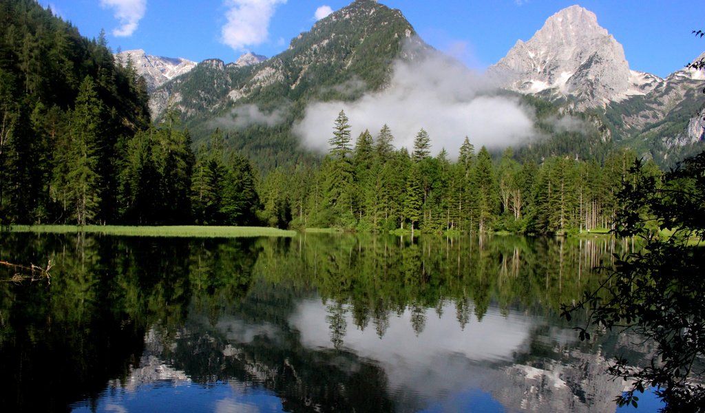 Обои озеро, горы, природа, лес, отражение, пейзаж, lake, mountains, nature, forest, reflection, landscape разрешение 3840x2400 Загрузить