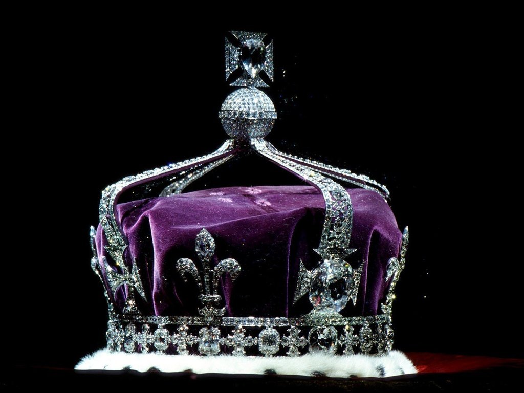 Обои корона, украшение, бриллианты, бриллиант, кох-и-нор, корона английской королевы, crown, decoration, diamonds, diamond, koh-i-noor, the crown of the british queen разрешение 1920x1415 Загрузить