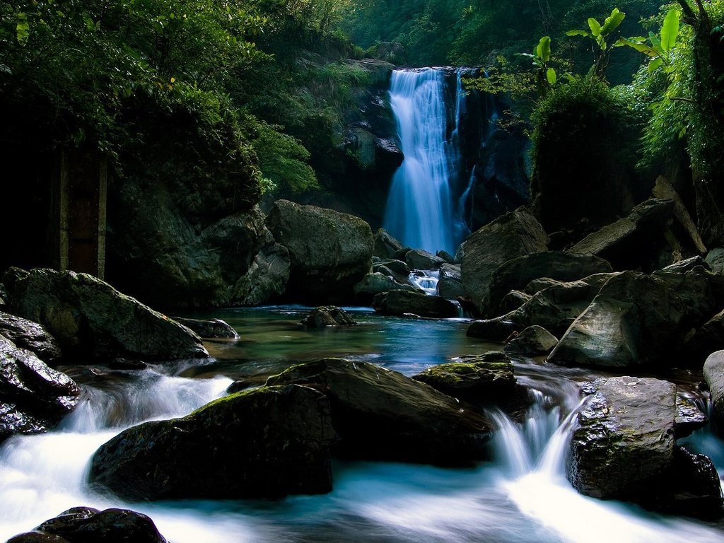 Обои река, камни, водопад, тропики, горный, river, stones, waterfall, tropics, mountain разрешение 1920x1080 Загрузить