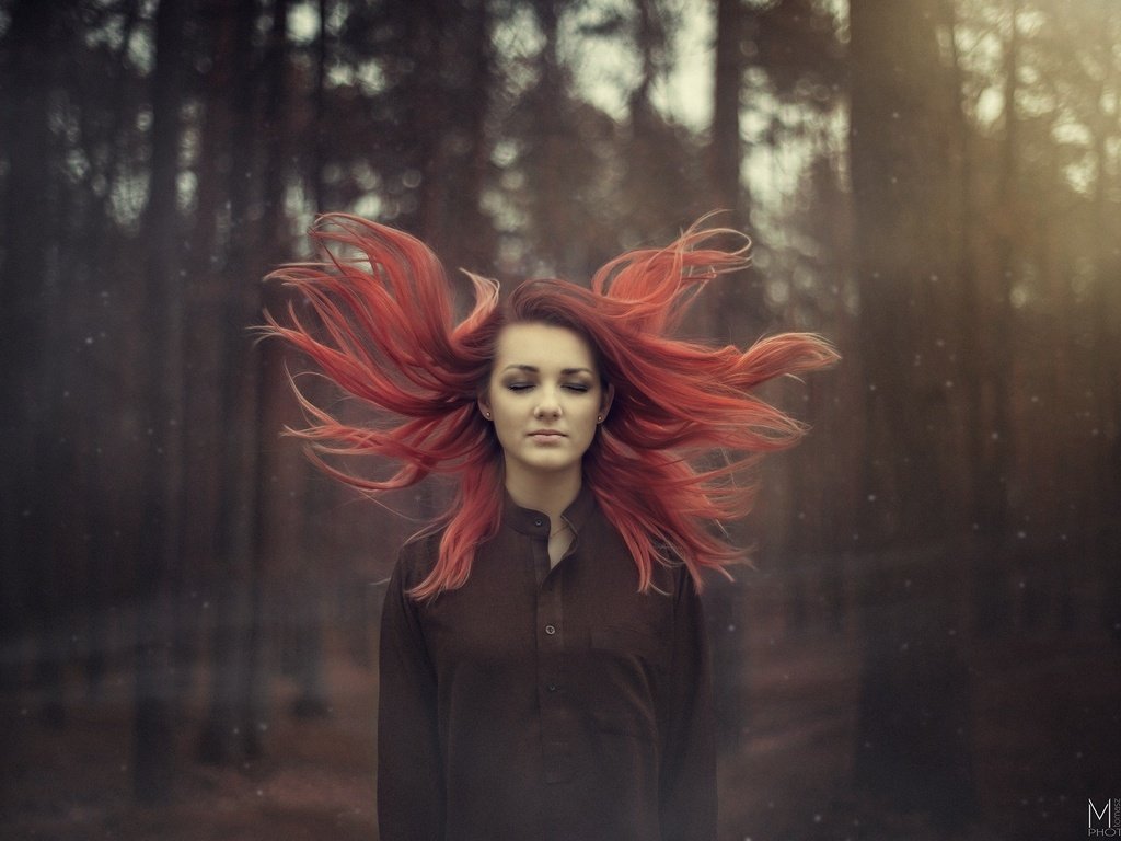 Обои природа, девушка, фон, портрет, красные волосы, tomasz miler, nature, girl, background, portrait, red hair разрешение 2048x1367 Загрузить