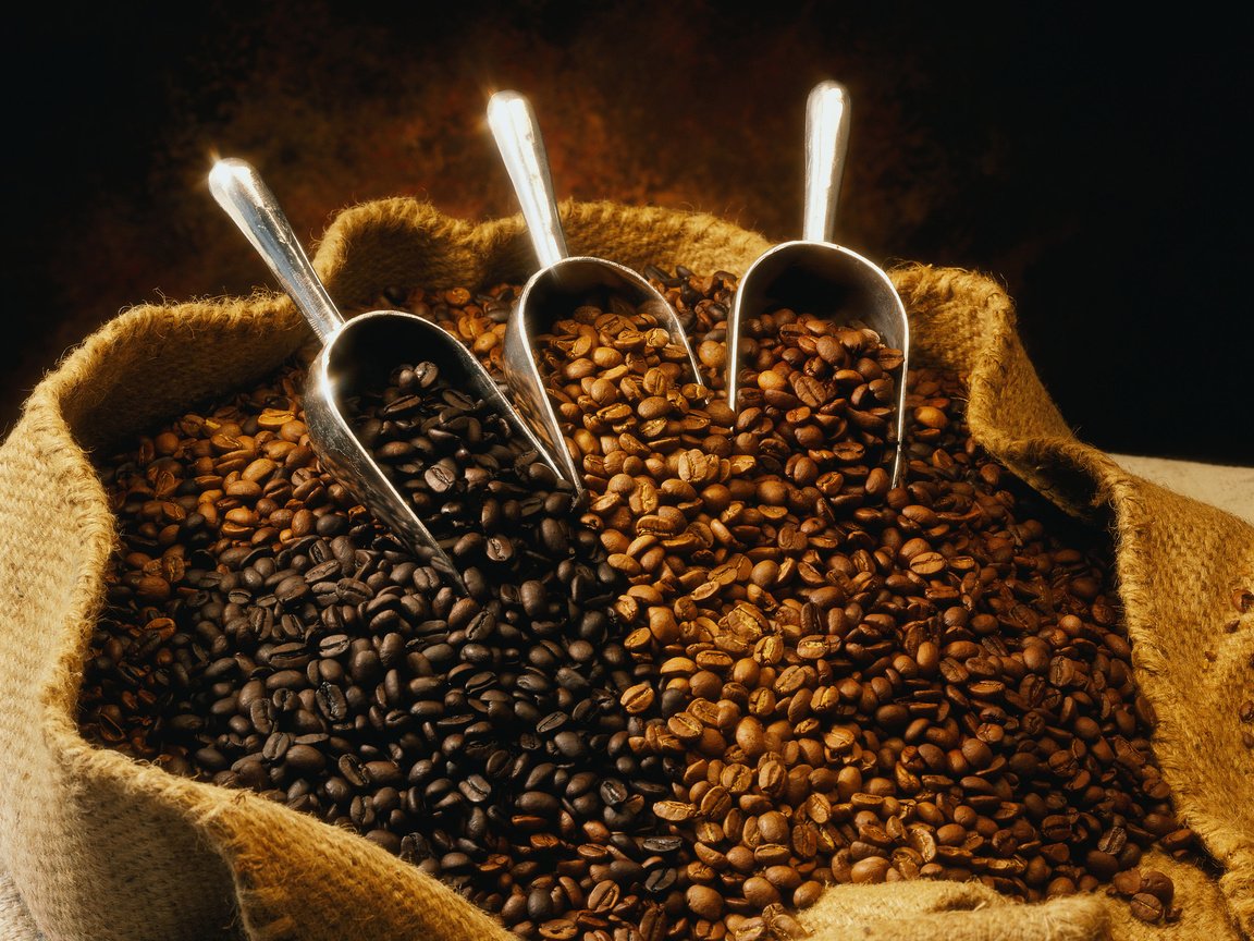 Обои зерна, кофе, мешок, аромат, 2122х1663, grain, coffee, bag, aroma разрешение 2122x1663 Загрузить