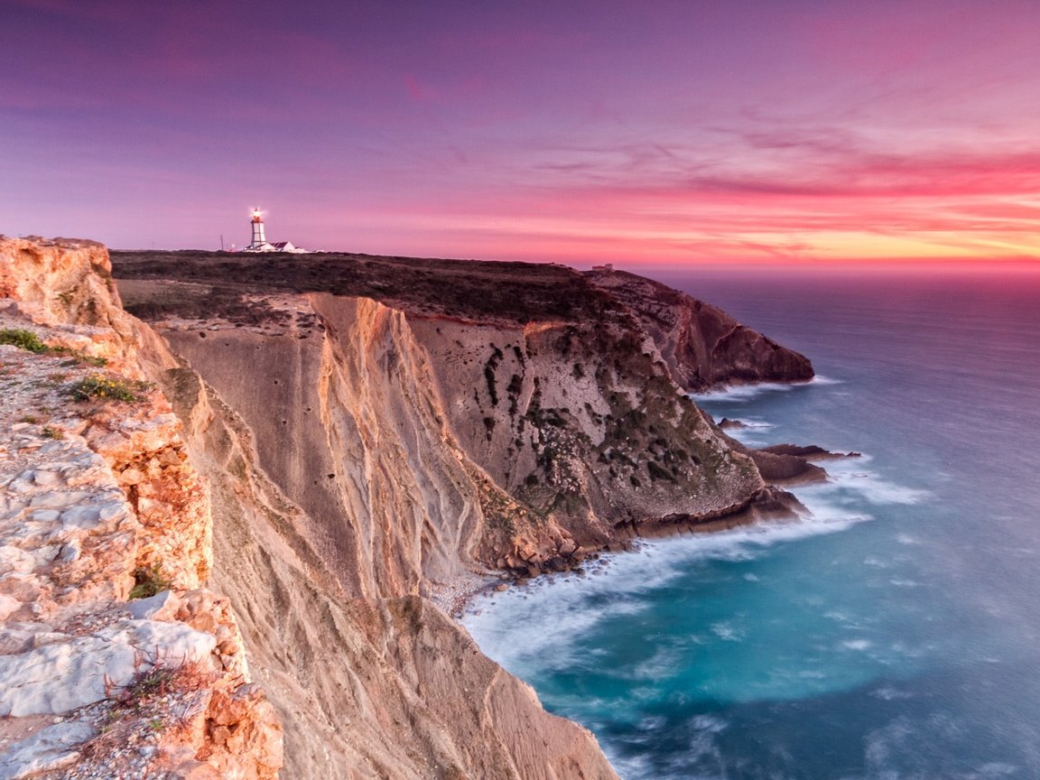 Обои небо, маяк, вечер, утес, скалы, природа, берег, закат, пейзаж, море, the sky, lighthouse, the evening, rock, rocks, nature, shore, sunset, landscape, sea разрешение 2048x1365 Загрузить