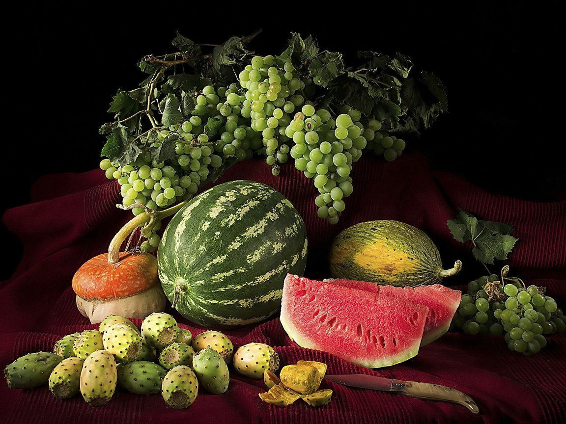 Обои виноград, фрукты, арбуз, ягоды, grapes, fruit, watermelon, berries разрешение 2048x1342 Загрузить