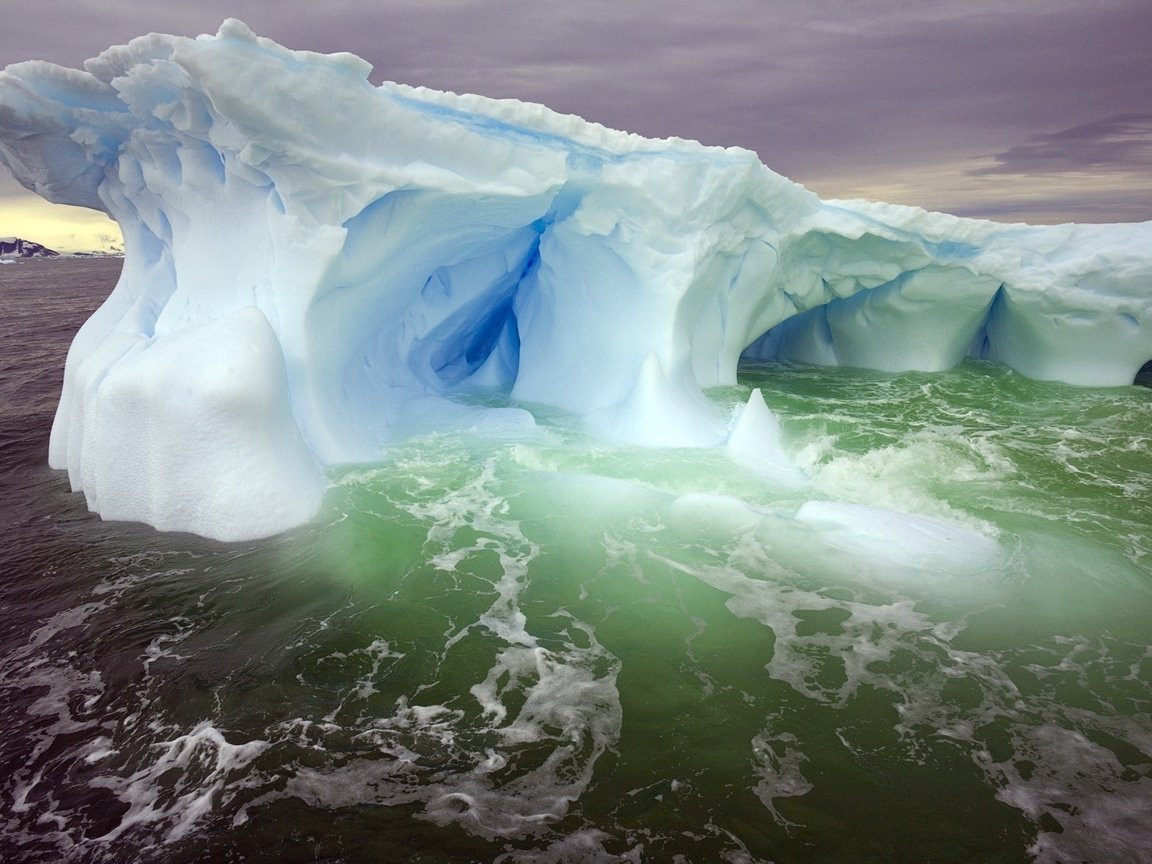 Обои вода, айсберг, холод, пена, льдина, water, iceberg, cold, foam, floe разрешение 1920x1200 Загрузить