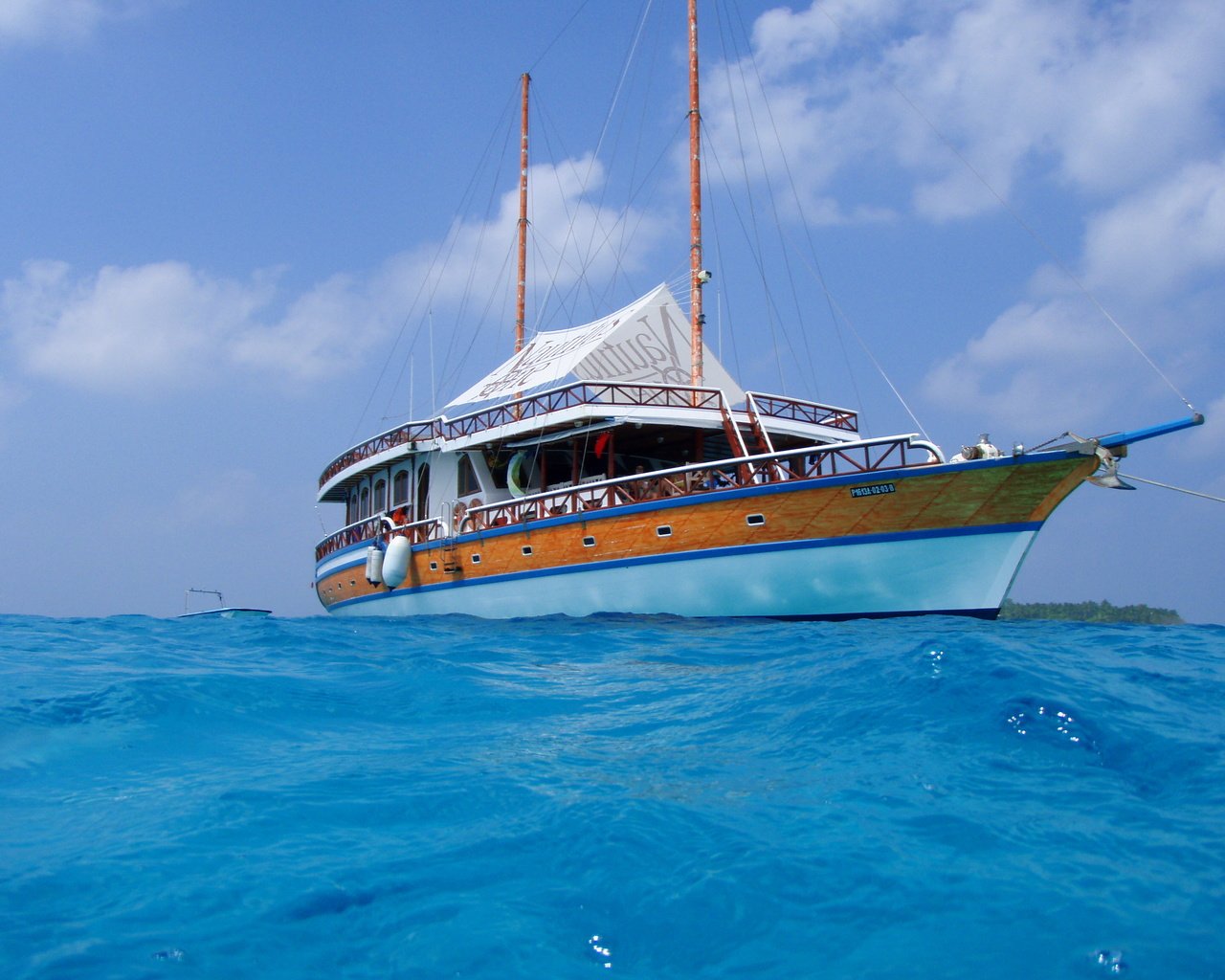 Обои яхта, тропики, мальдивы, yacht, tropics, the maldives разрешение 3072x2304 Загрузить