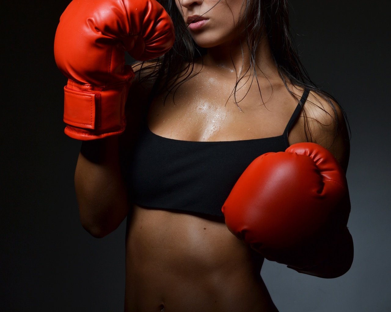 Обои девушка, бокс, боксерские перчатки, girl, boxing, boxing gloves разрешение 4608x3072 Загрузить