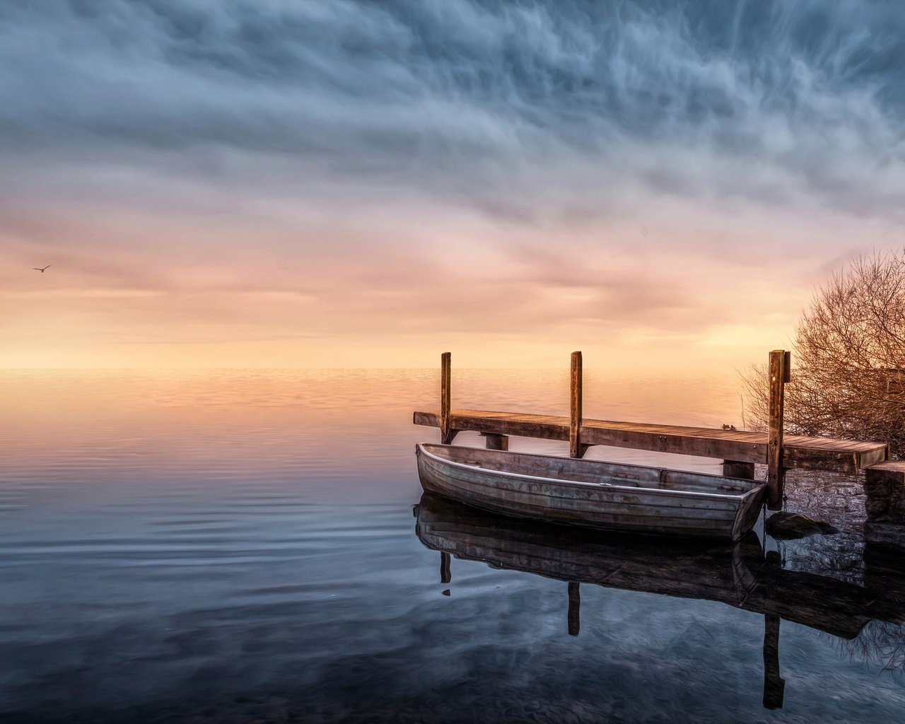 Обои озеро, природа, причал, лодка, lake, nature, pier, boat разрешение 1920x1200 Загрузить