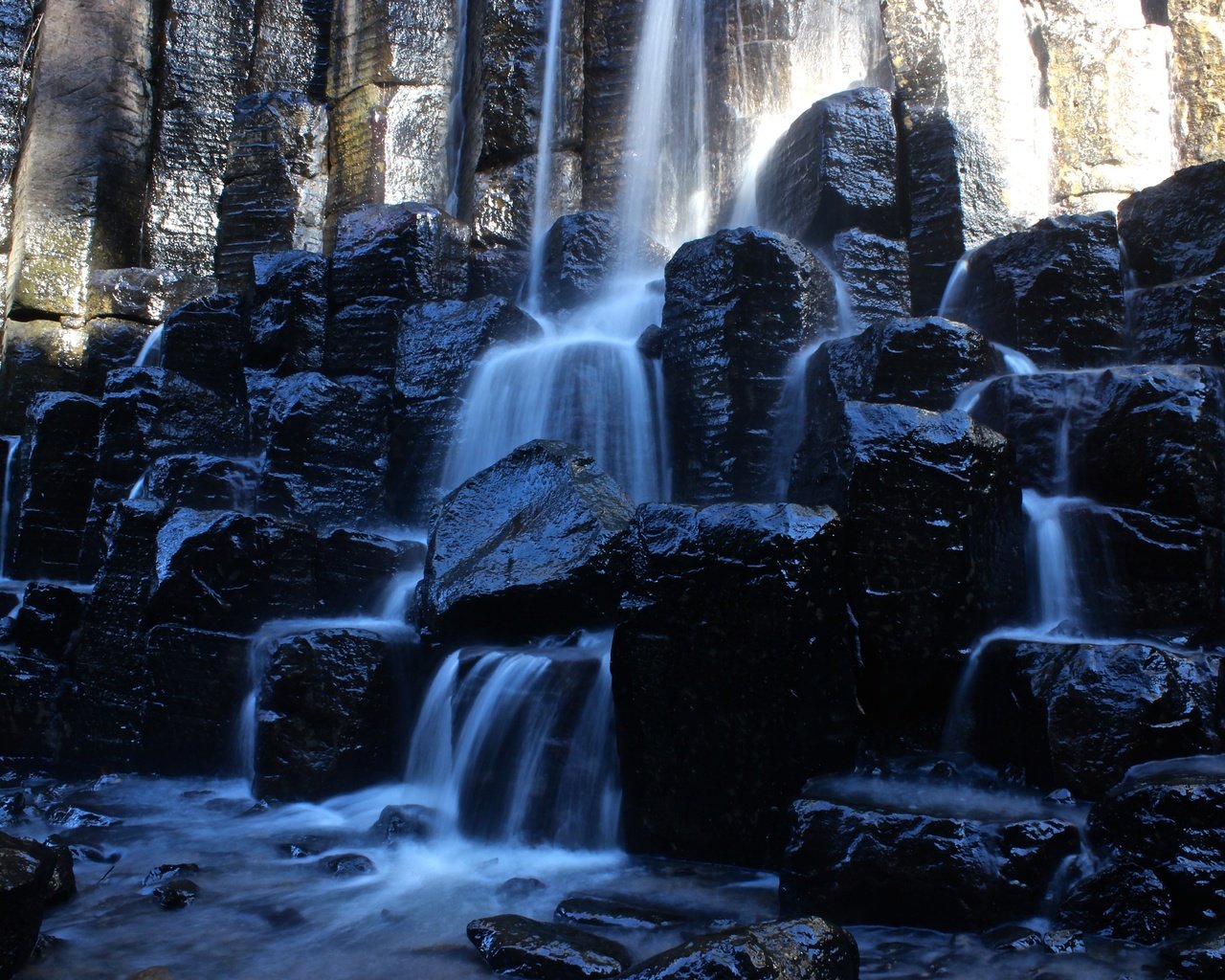 Обои скалы, природа, водопад, мексика, rocks, nature, waterfall, mexico разрешение 5184x3456 Загрузить