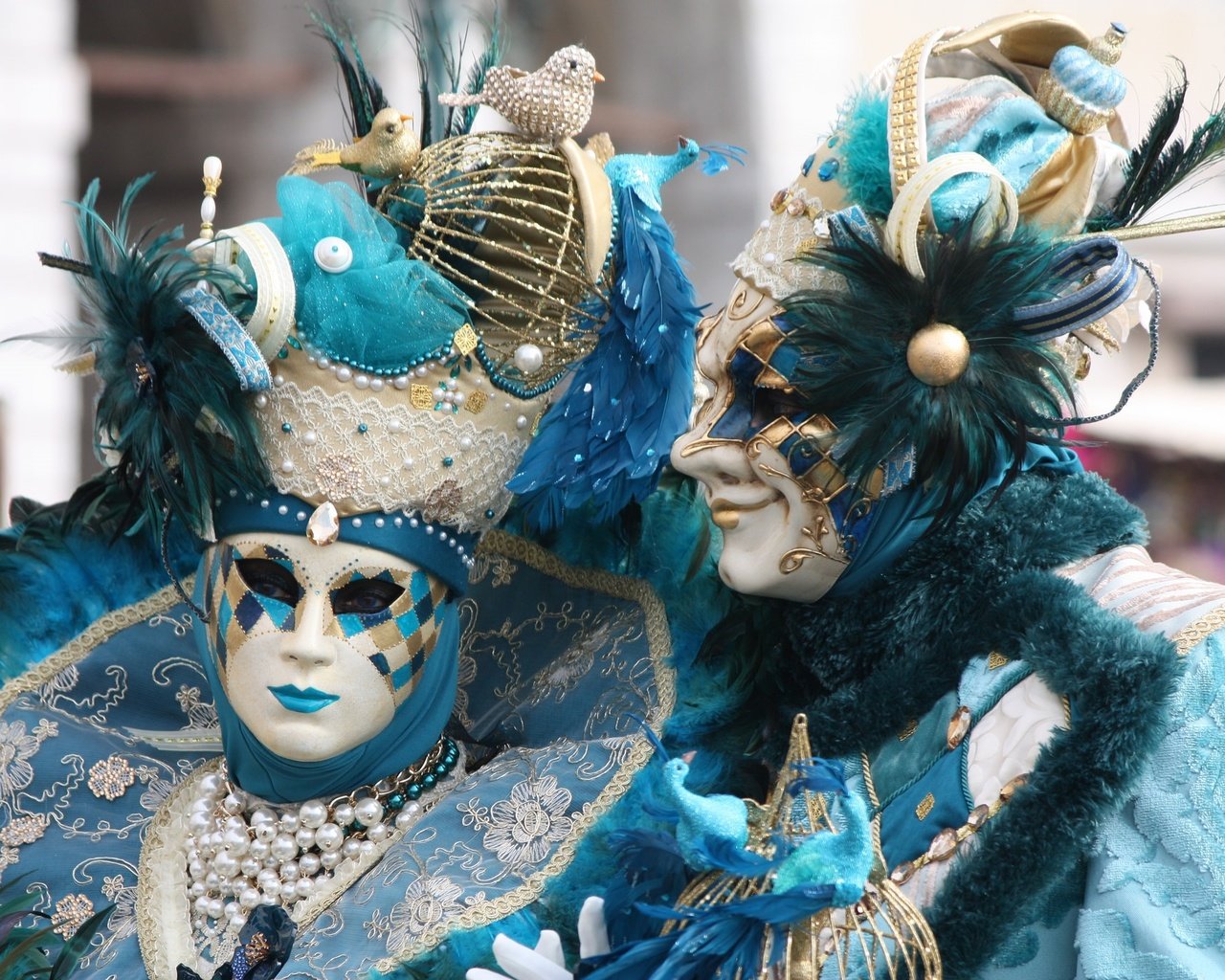 Обои пара, костюмы, маски, карнавал, pair, costumes, mask, carnival разрешение 2048x1365 Загрузить