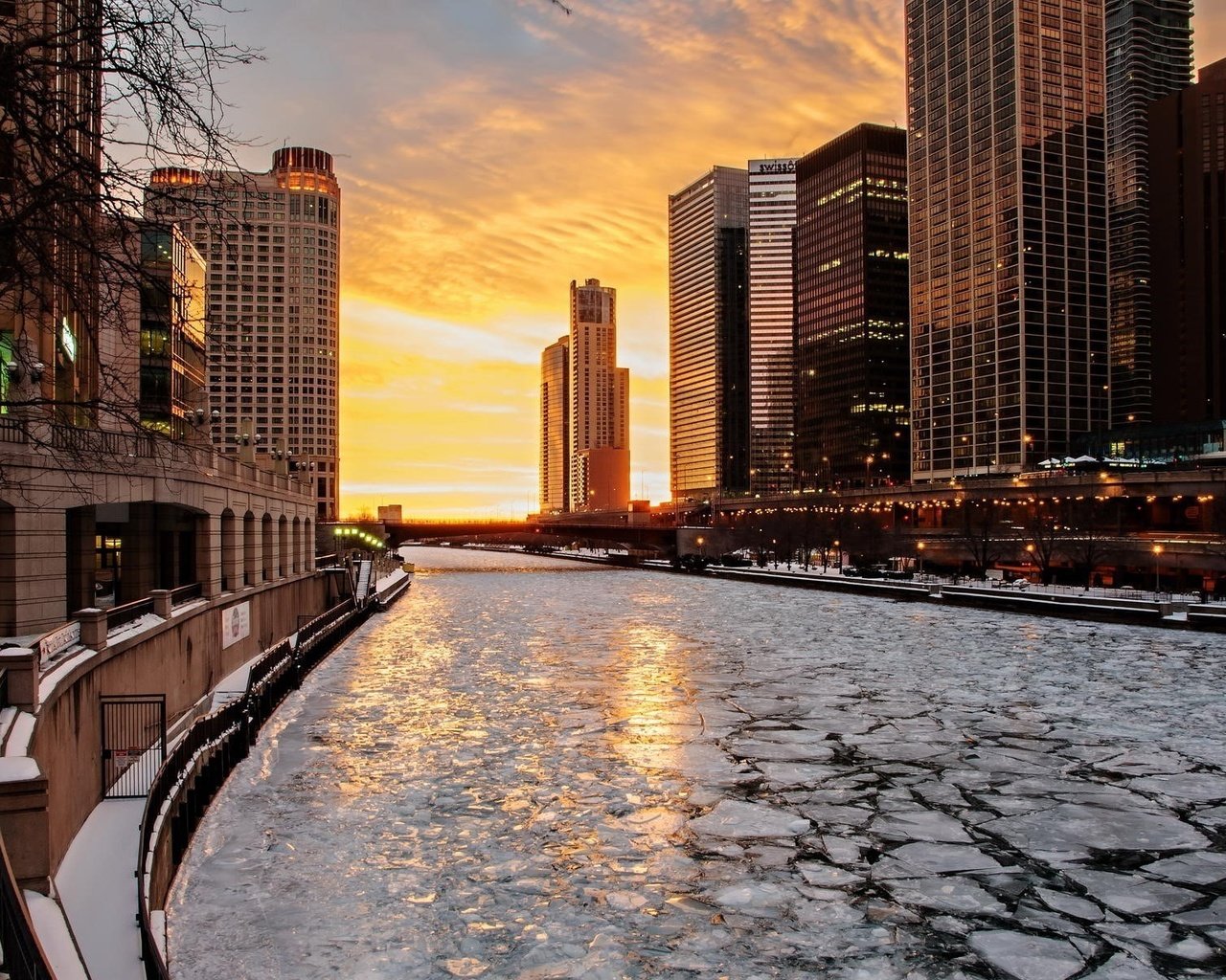 Обои река, зима, город, лёд, сша, чикаго, river, winter, the city, ice, usa, chicago разрешение 1920x1200 Загрузить