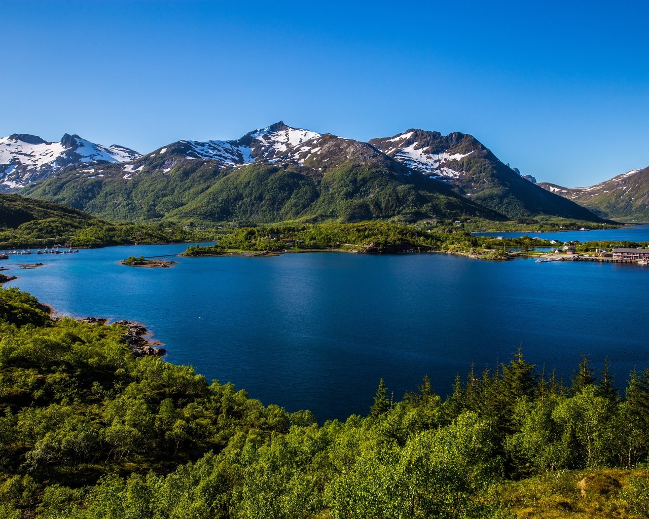Обои горы, природа, пейзаж, норвегия, лофотенские острова, mountains, nature, landscape, norway, the lofoten islands разрешение 5120x3413 Загрузить