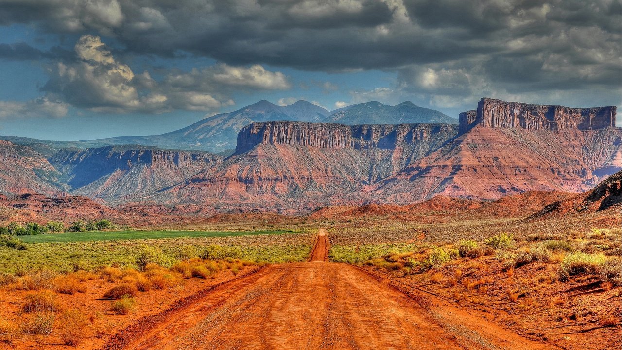 Обои дорога, горы, скалы, пейзаж, штат юта, road, mountains, rocks, landscape, utah разрешение 2880x1915 Загрузить