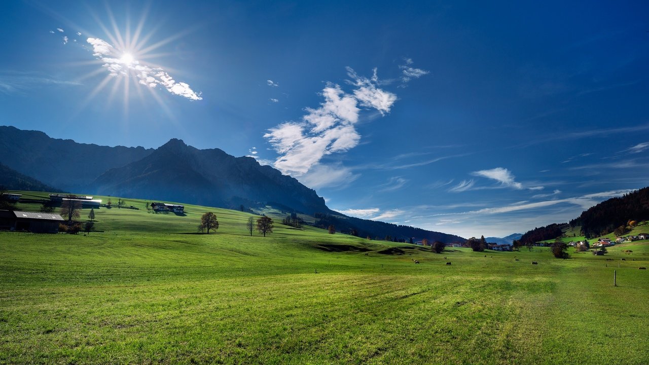Обои горы, австрия, луг, альпы, mountains, austria, meadow, alps разрешение 2048x1296 Загрузить