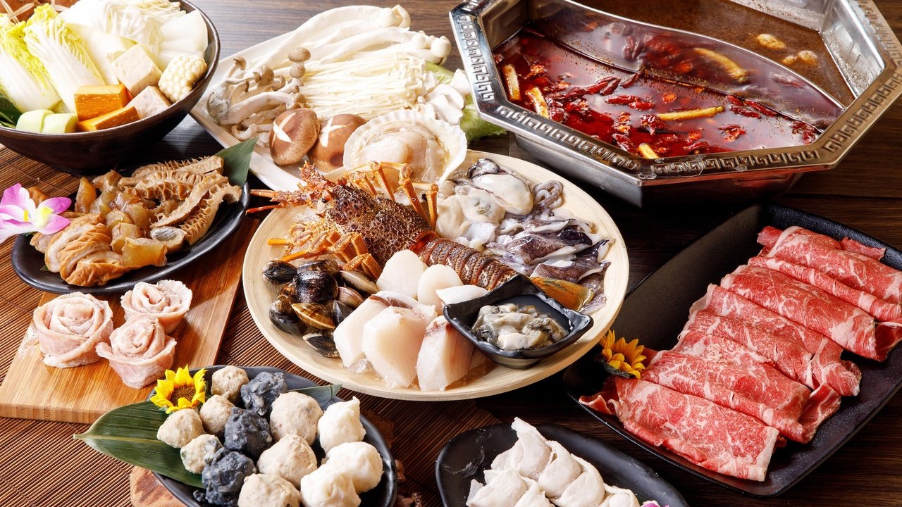 Обои грибы, мясо, морепродукты, ассорти, блюда, моллюски, mushrooms, meat, seafood, cuts, meals, shellfish разрешение 2048x1168 Загрузить
