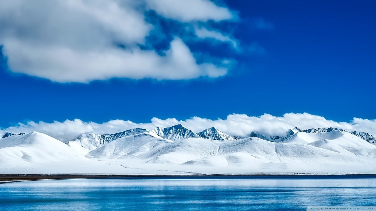 Обои небо, облака, горы, зима, море, лёд, китай, david mark, the sky, clouds, mountains, winter, sea, ice, china разрешение 1920x1080 Загрузить