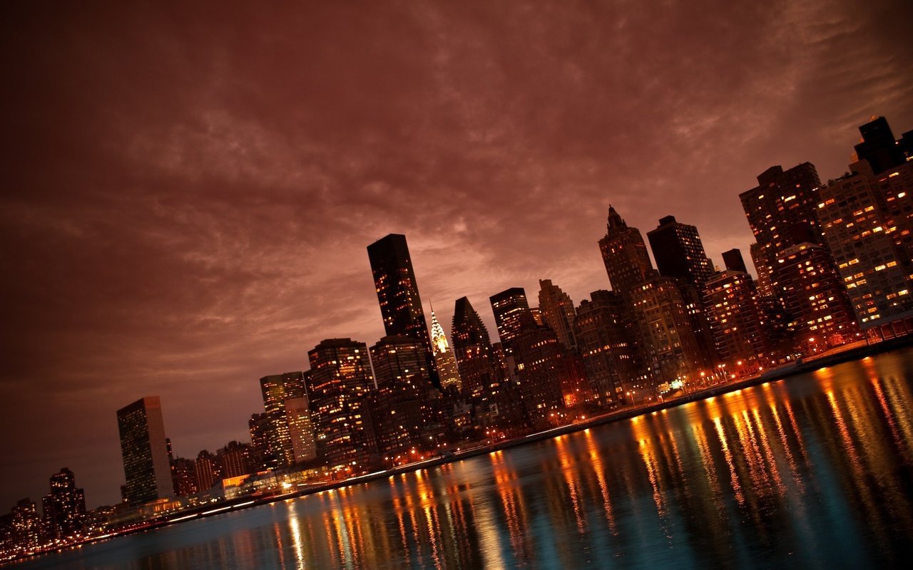 Обои ночь, огни, река, город, небоскребы, манхеттен, нью йорк, манхэттен, nyc, night, lights, river, the city, skyscrapers, manhattan, new york разрешение 1920x1200 Загрузить