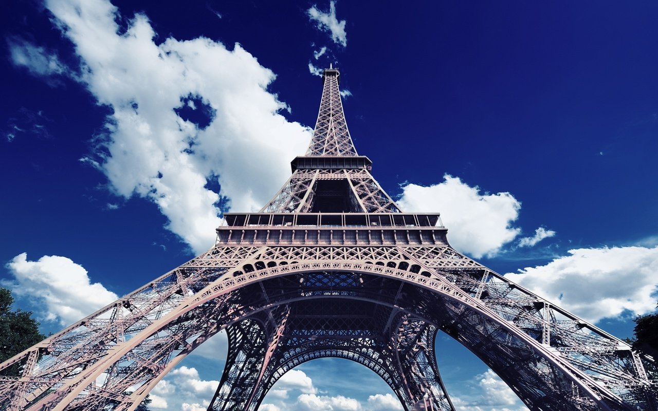Обои небо, облака, париж, франция, эйфелева башня, the sky, clouds, paris, france, eiffel tower разрешение 2560x1600 Загрузить