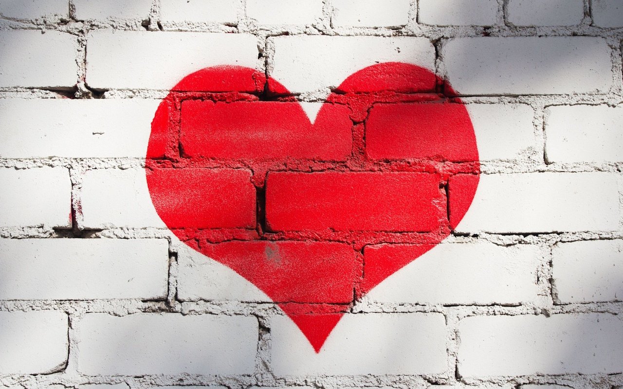 Обои сердце, любовь, кирпичи, кирпичная стена, heart, love, bricks, brick wall разрешение 3800x2500 Загрузить