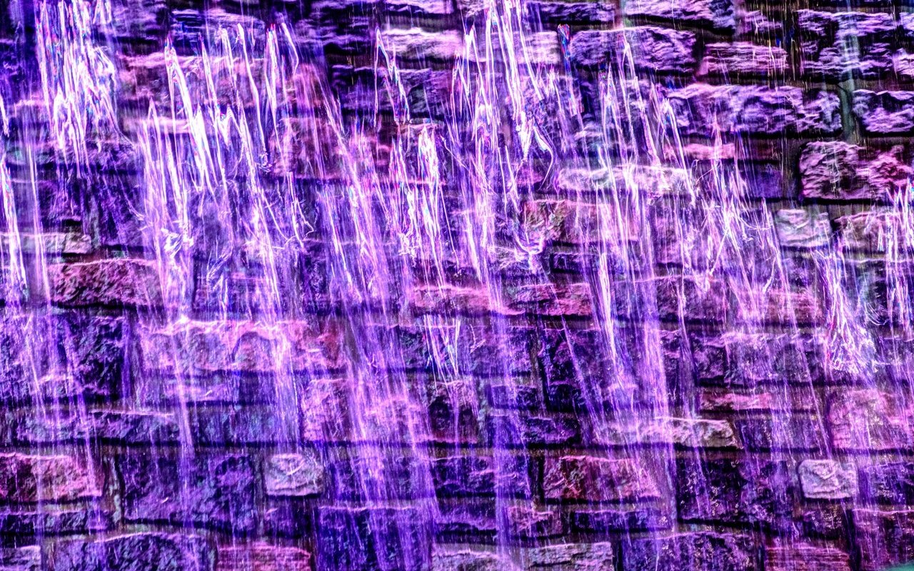 Обои вода, текстуры, фон, цвет, стена, фиолетовый, water, texture, background, color, wall, purple разрешение 1920x1274 Загрузить