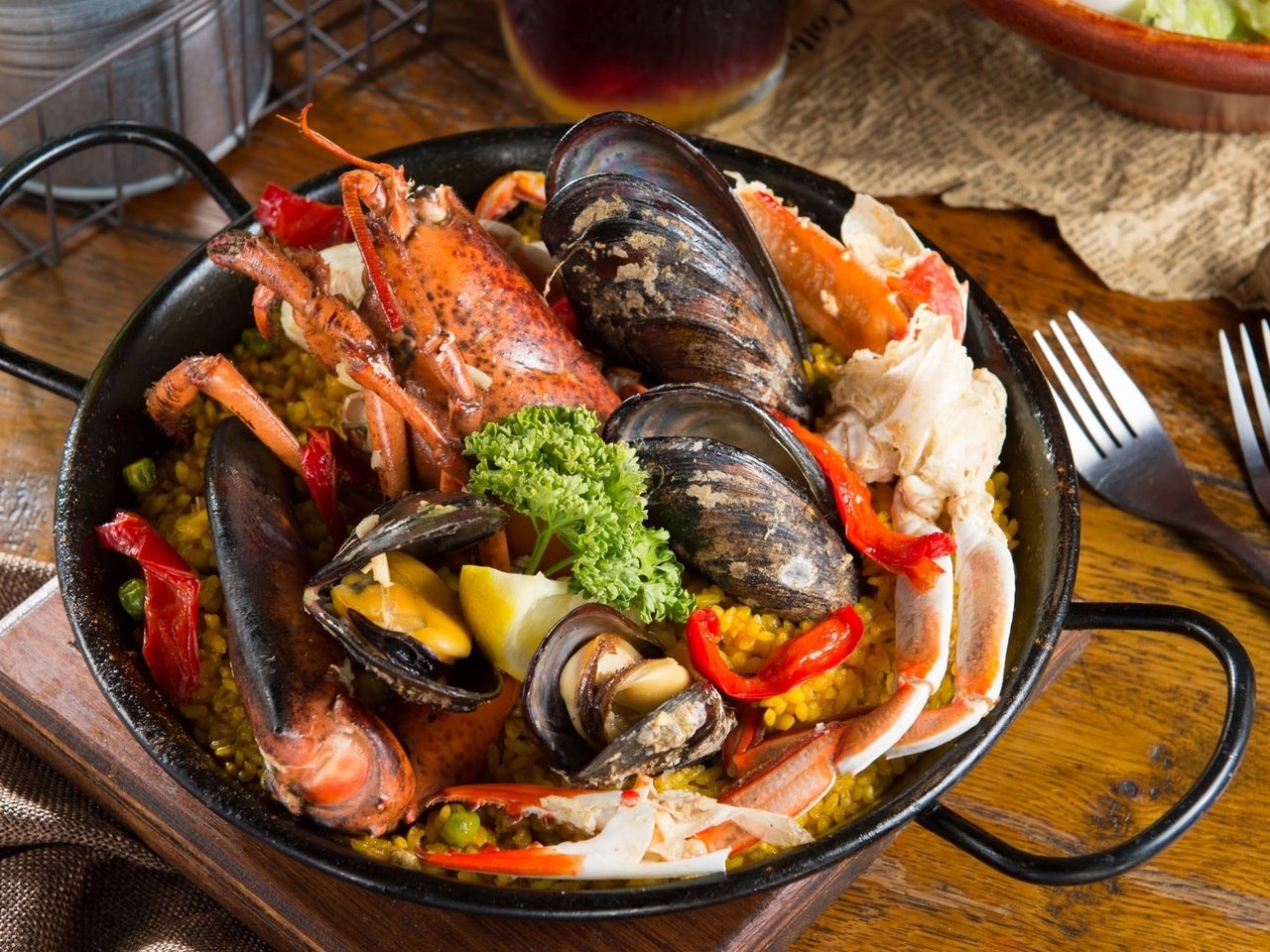 Обои каша, морепродукты, моллюски, омар, porridge, seafood, shellfish, omar разрешение 2000x1297 Загрузить