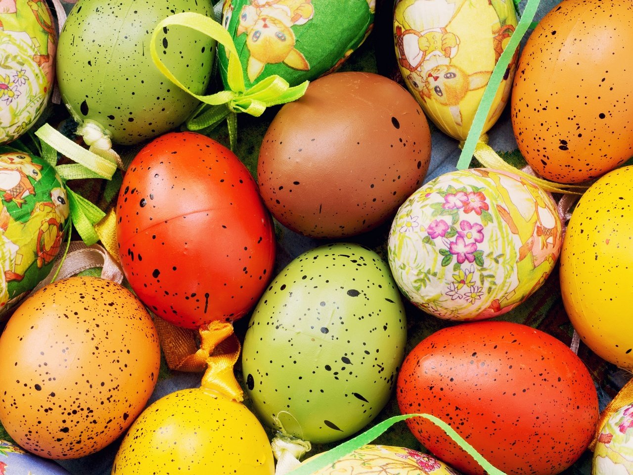 Обои пасха, яйца, глазунья, декорация, зеленые пасхальные, довольная, easter, eggs, decoration, happy разрешение 2880x1920 Загрузить