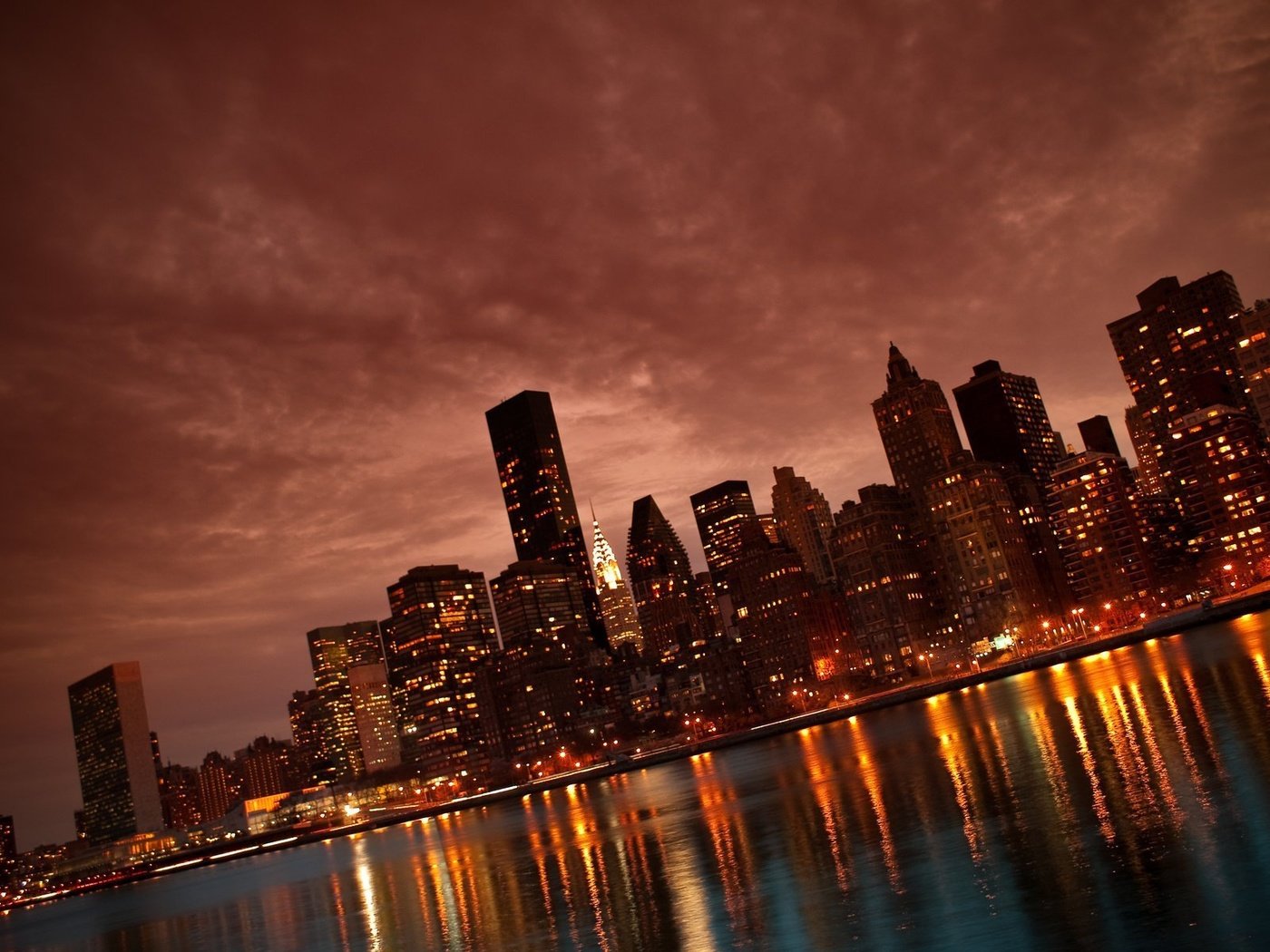 Обои ночь, огни, река, город, небоскребы, манхеттен, нью йорк, манхэттен, nyc, night, lights, river, the city, skyscrapers, manhattan, new york разрешение 1920x1200 Загрузить