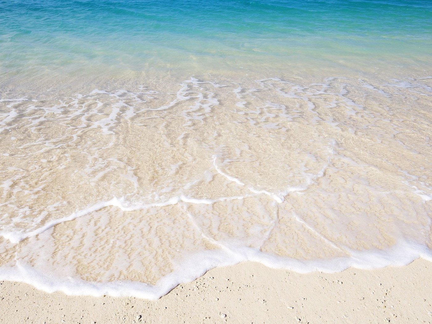 Обои вода, песок, пляж, океан, прибой, пена, water, sand, beach, the ocean, surf, foam разрешение 1920x1200 Загрузить