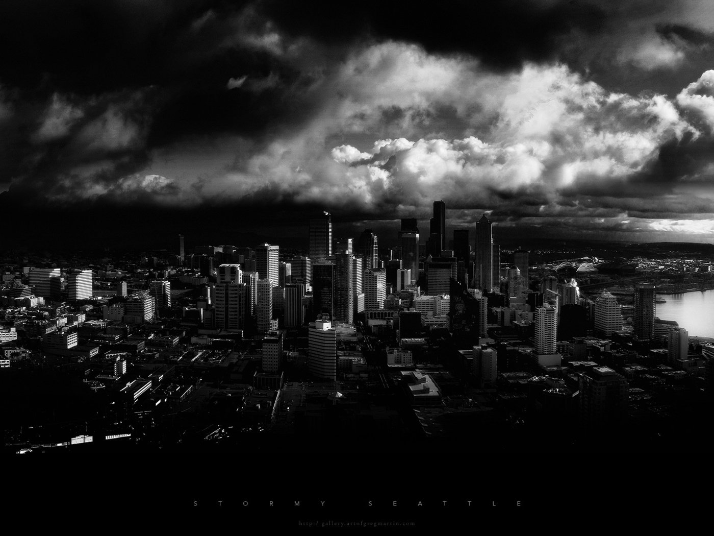 Обои небо, облака, чёрно-белое, небоскребы, the sky, clouds, black and white, skyscrapers разрешение 1920x1080 Загрузить