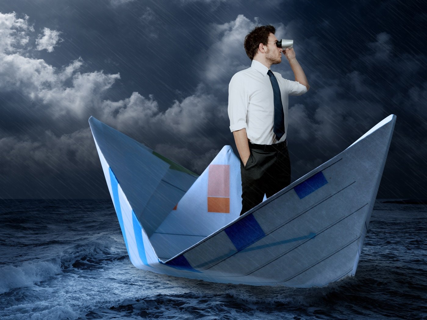 Обои море, дождь, мужчина, шторм, галстук, кораблик, бинокль, sea, rain, male, storm, tie, boat, binoculars разрешение 3740x2502 Загрузить