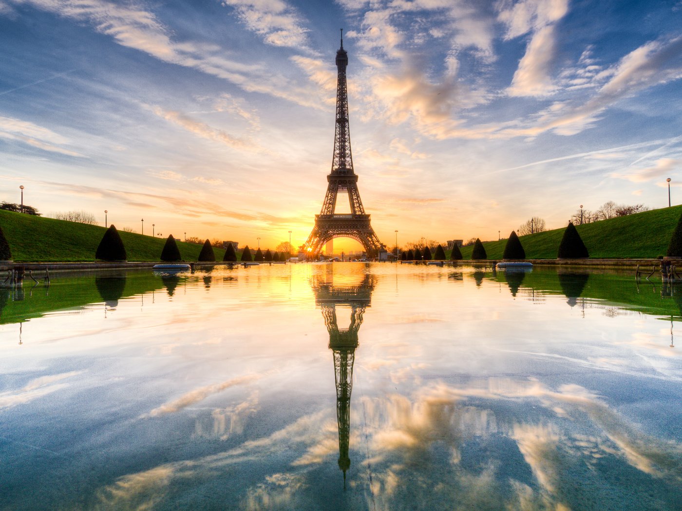 Обои закат, отражение, париж, франция, зарево, эйфелева башня, sunset, reflection, paris, france, glow, eiffel tower разрешение 5029x3353 Загрузить
