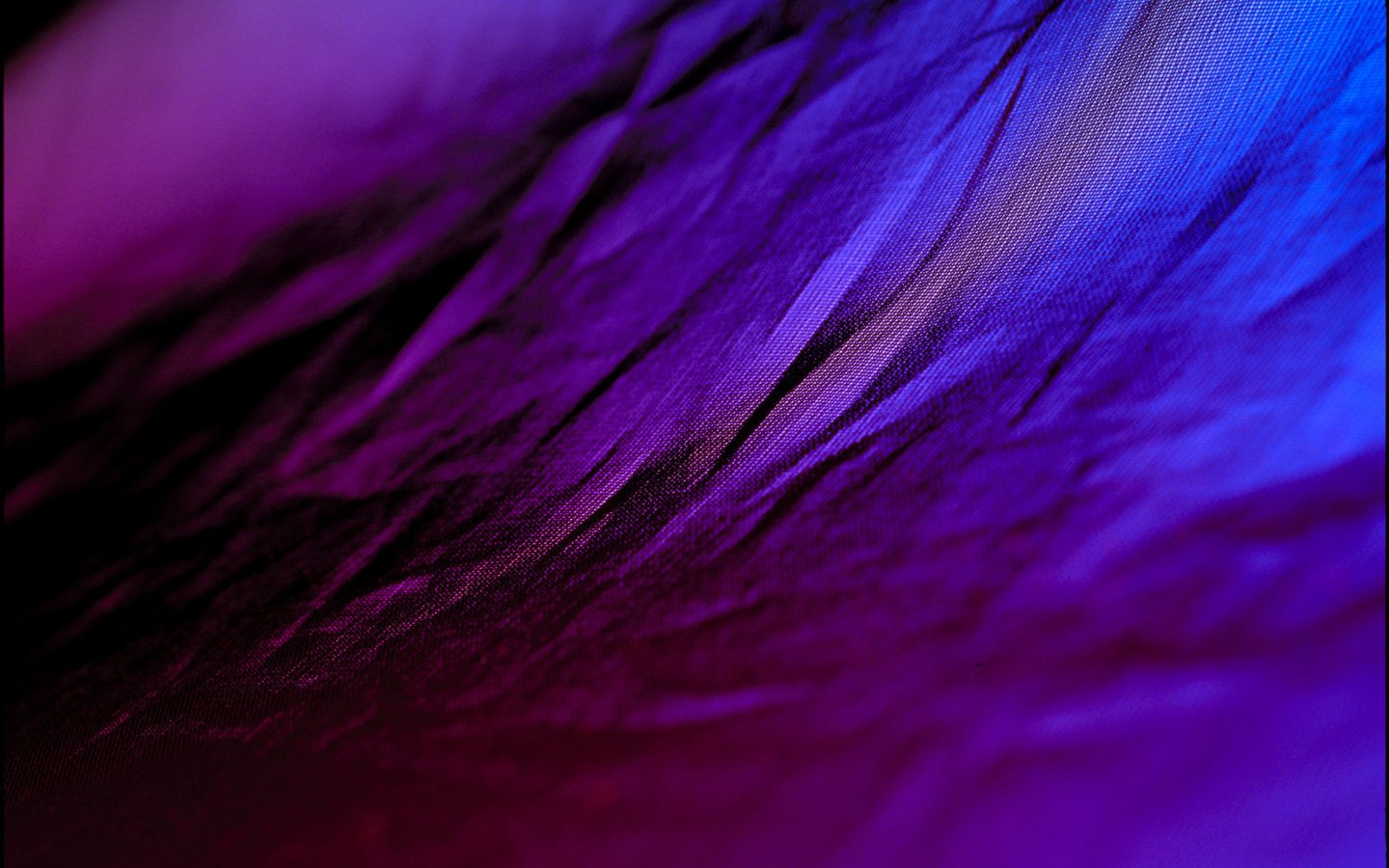 Обои линии, фон, цвет, ткань, складки, фиолетовая, line, background, color, fabric, folds, purple разрешение 1920x1288 Загрузить